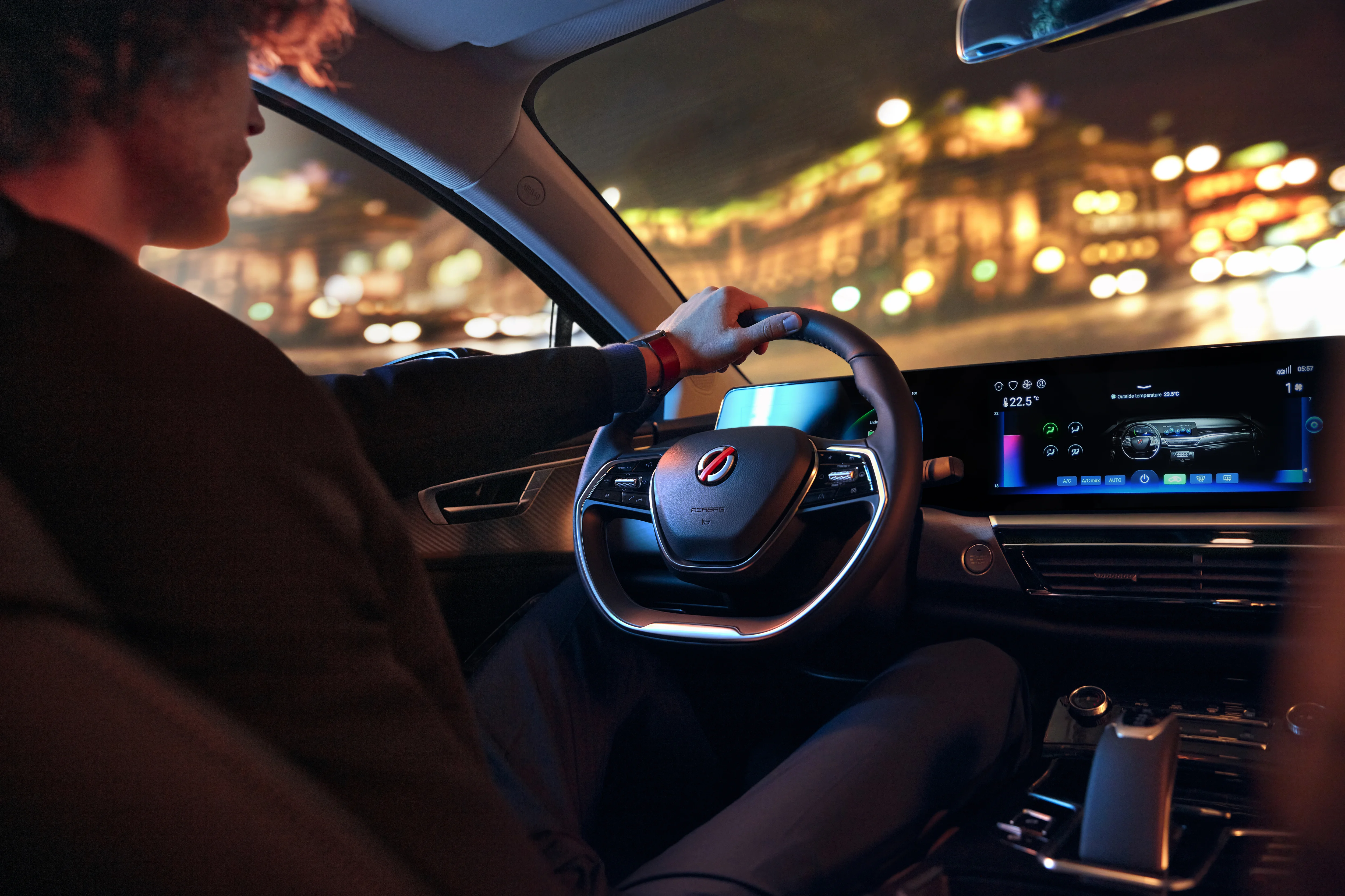 Renault Mobilize Limo 2021 photo 4