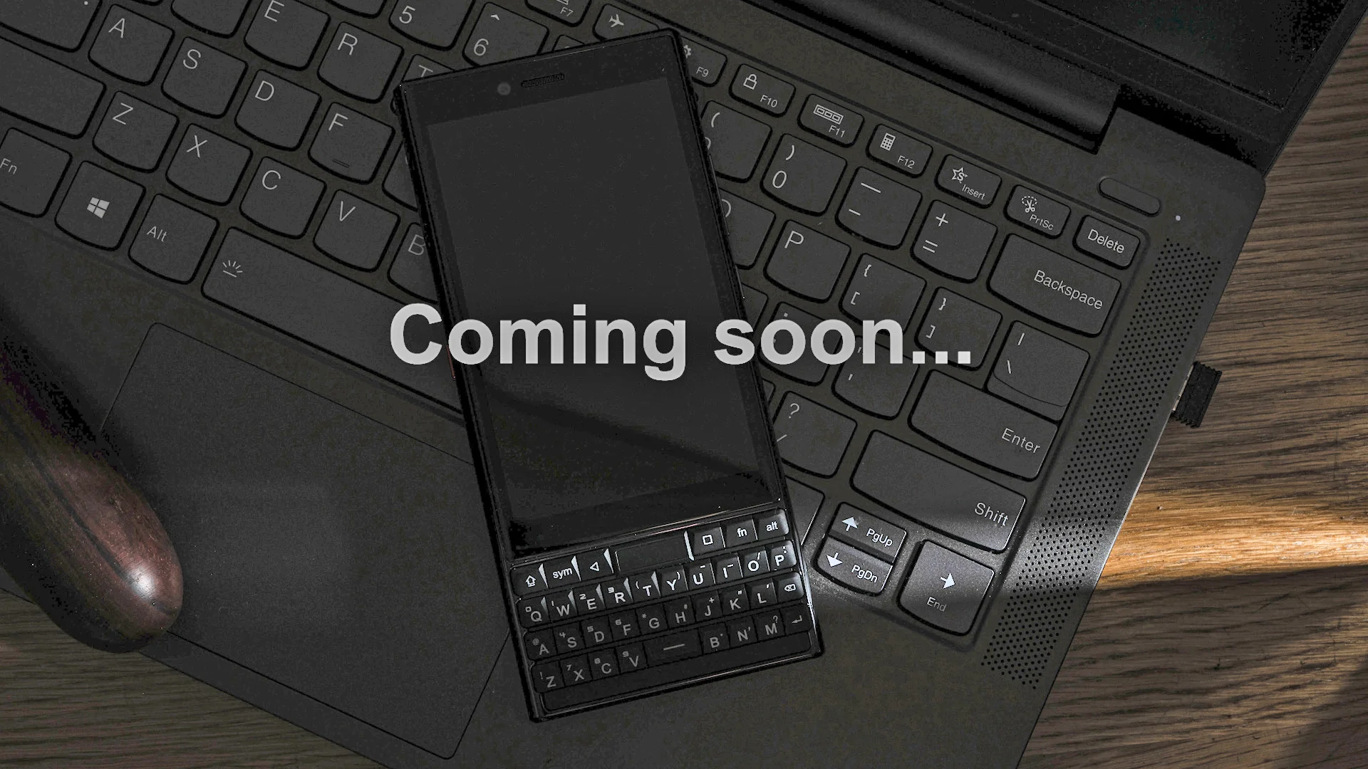 Unihertz smartphone with QWERTY keyboard
